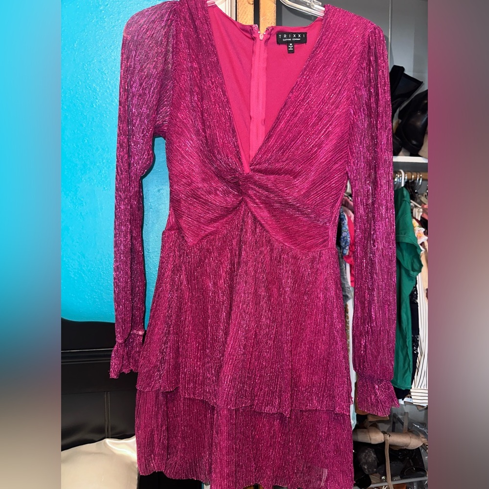 Francesca's Collections Fuchsia Long-Sleeve Dress